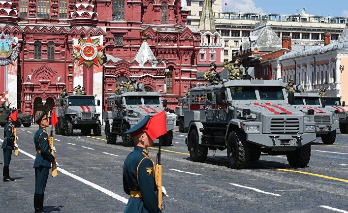 Мировая пресса: Гуаньча (Китай): Россия провела парад в честь 75-й годовщины победы в Великой Отечественной войне