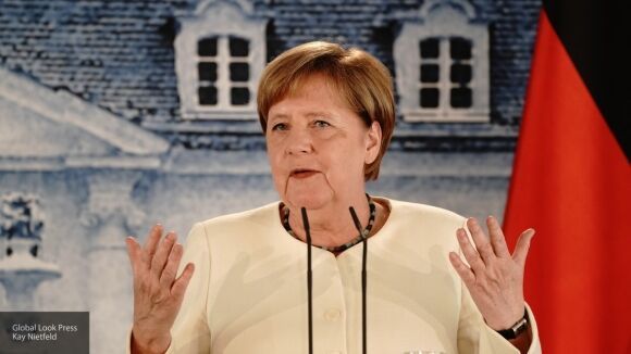 Канцлер Германии осталась довольна итогами пятидневного саммита ЕС