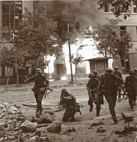 Мировая пресса: В этот день в 1942 году немецкие войска повторно захватили Ростов-на-Дону