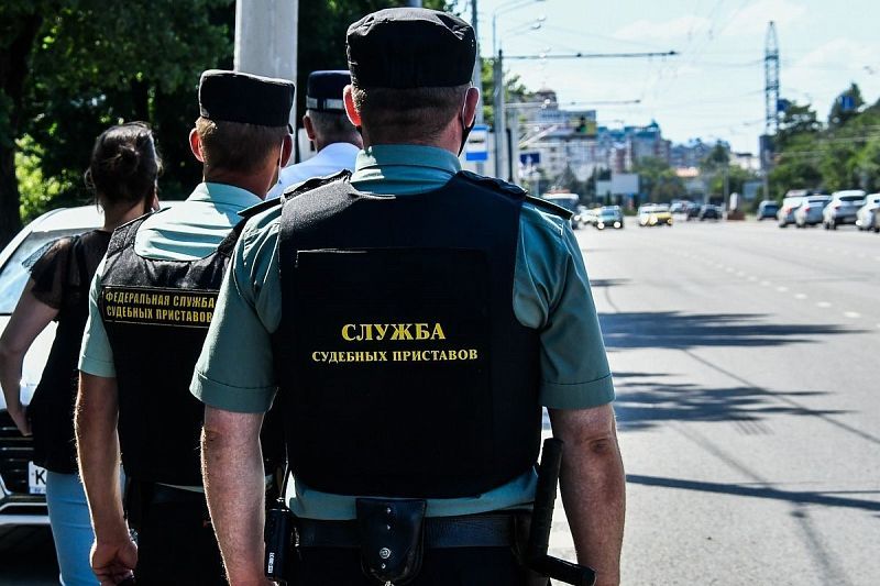 Мировая пресса: BMW жителя Краснодарского края арестовали за долги