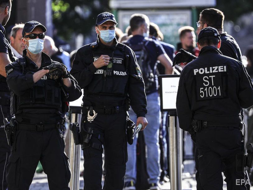 Мировая пресса: В Берлине неизвестные напали на торговый центр, подозревают ограбление инкассаторов