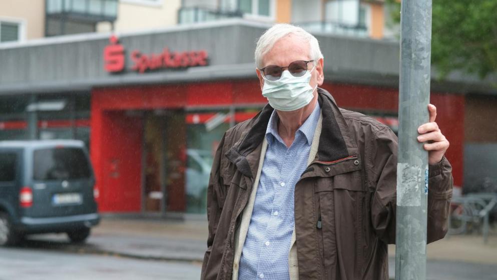 Общество: Sparkasse закрыла счета больного пенсионера из-за «неподобающего» поведения