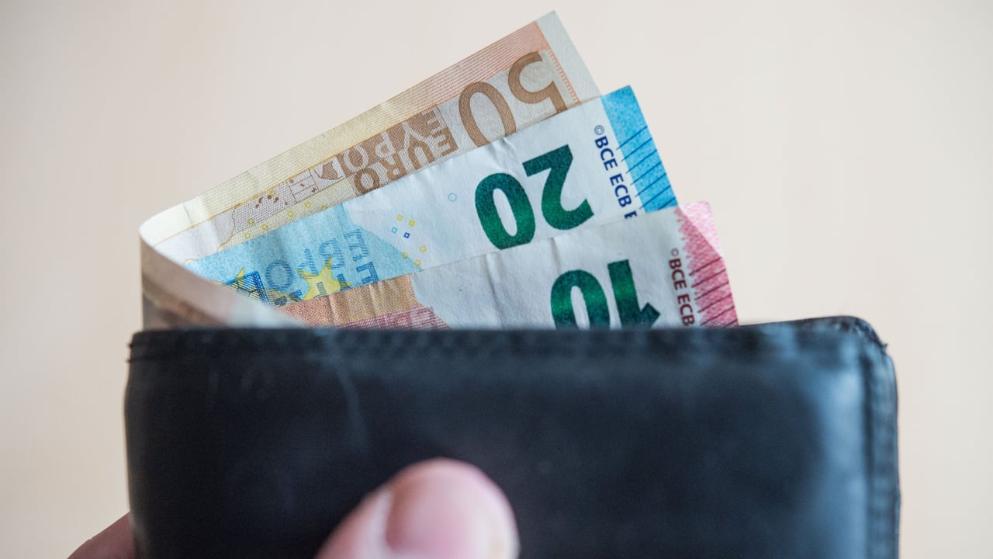Деньги: Из-за коронавируса: в Германии увеличат взносы на социальное страхование