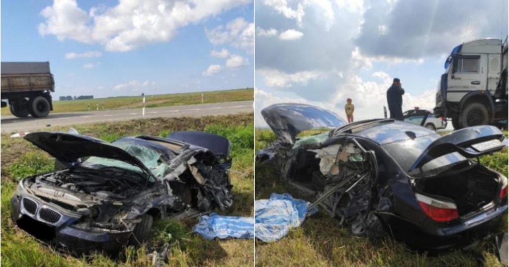 Мировая пресса: Смертельное ДТП: КамАЗ раздавил BMW под Новосибирском