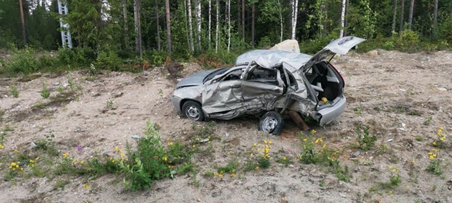 Мировая пресса: В Карелии "летчик" на BMW во время обгона столкнулся с попутным авто (ФОТО)