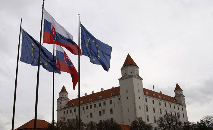 Мировая пресса: DenníkN (Словакия): Словакия выслала трех российских дипломатов. Это ответ на злоупотребление нашей визой для убийства в Берлине