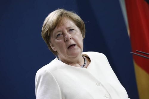 Мировая пресса: Меркель потрясли новости о насилии в отношении протестующих в Белоруссии