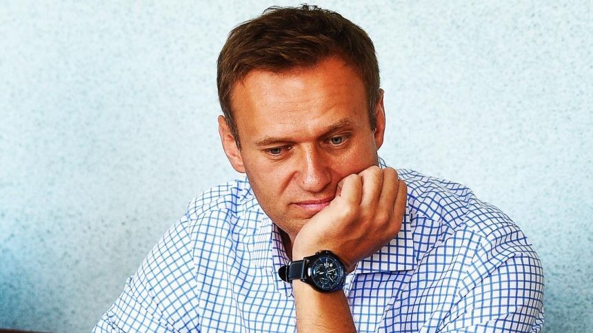 Мировая пресса: Навального вывезли из больницы Омска для транспортировки в Германию