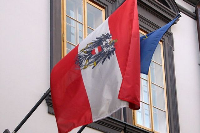 Мировая пресса: Австрия высылает российского дипломата из-за нарушений Венской конвенции