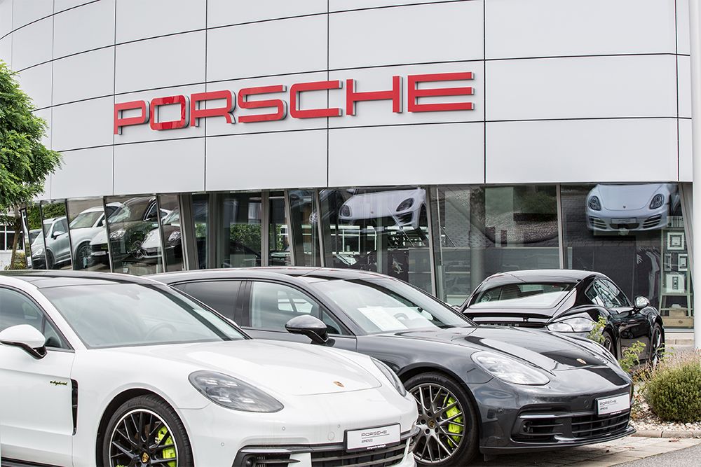 Мировая пресса: Германия заподозрила Porsche в занижении выбросов бензиновых двигателей