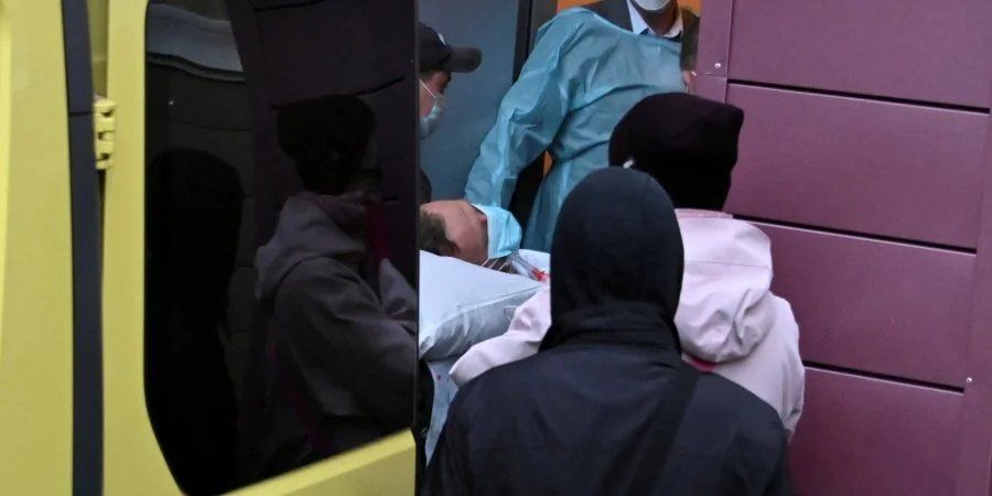 Мировая пресса: Главврач омской больницы намеренно препятствовал перевозке оппозиционера в Германию — брат Навального