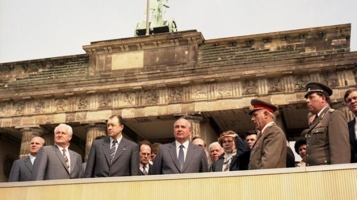 Как Ельцин дирижировал трезвым Берлином
