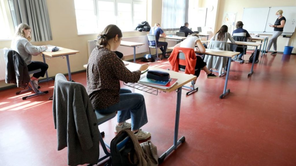 Общество: В Мекленбурге-Передней Померании на карантин закрыли два учебных заведения
