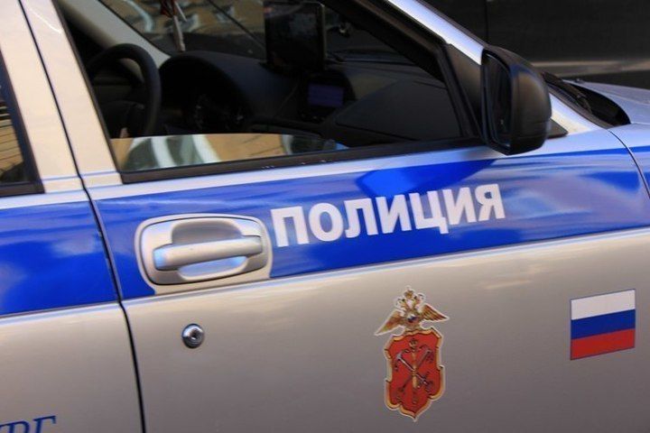 Мировая пресса: Неизвестный угнал BMW c парковки Петергофского шоссе