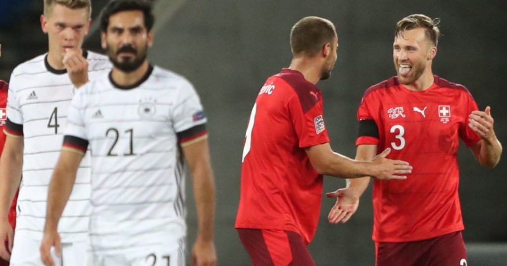 Мировая пресса: Соперники сыграли на руку Шеве: обзор ничейного матча Швейцария - Германия