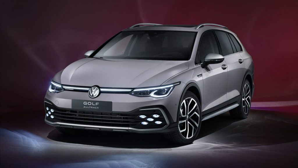 Мировая пресса: Volkswagen представил универсал Golf нового поколения