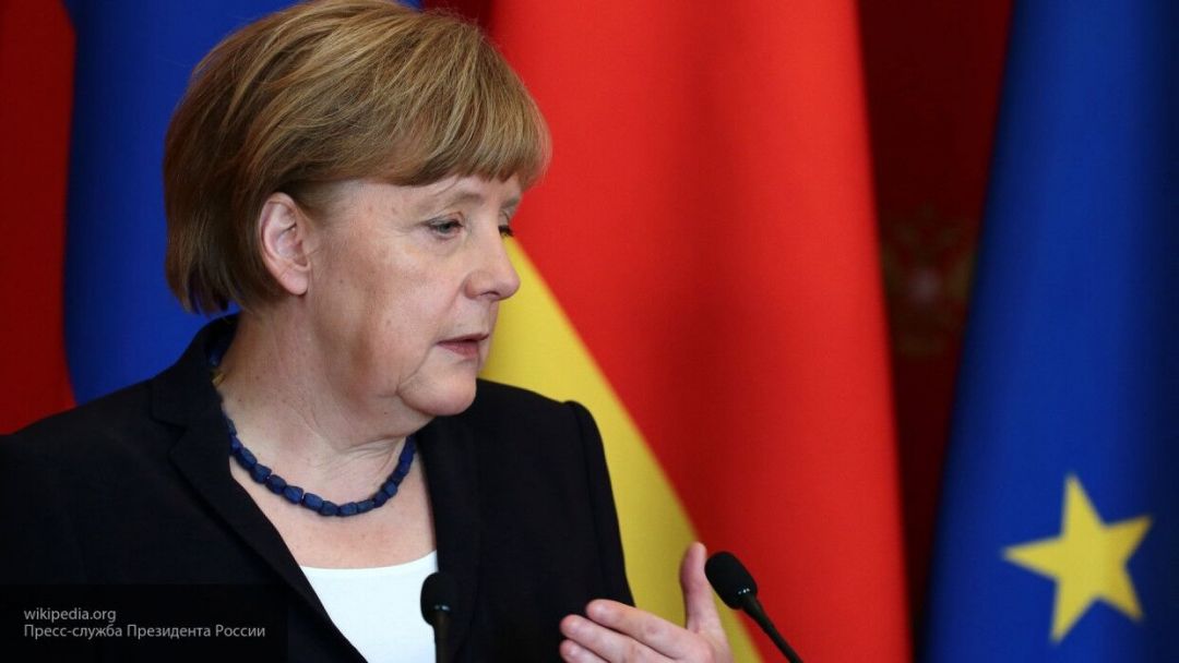 Меркель рассказала, о чем подумала сразу после падения Берлинской стены