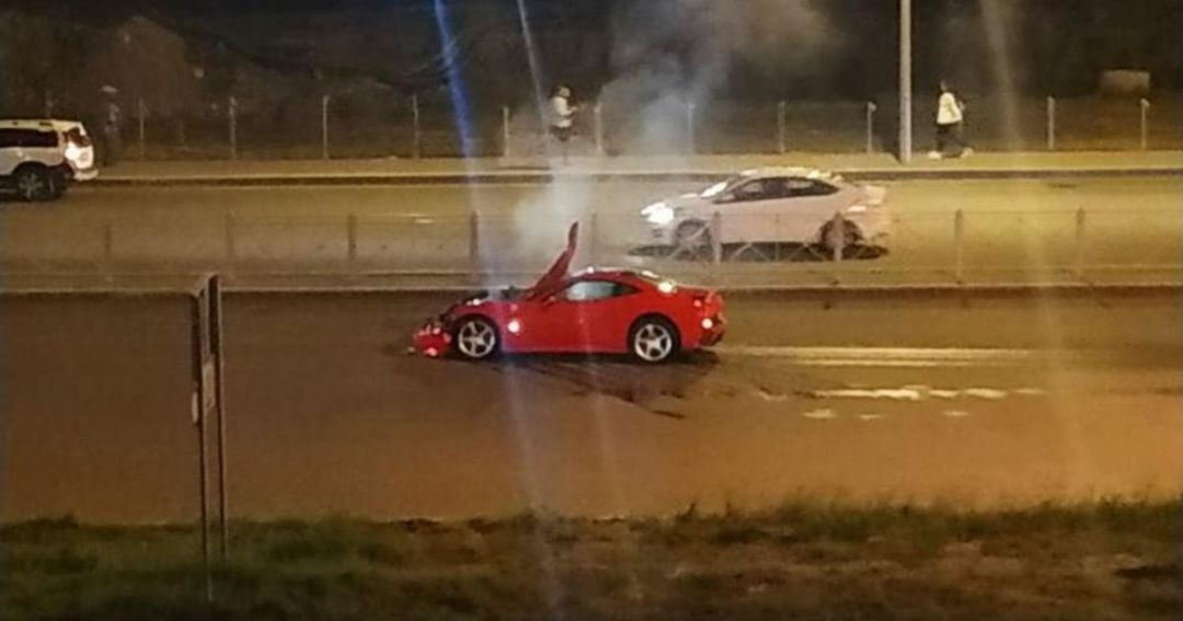 Ferrari угодила в ДТП с BMW в Петербурге
