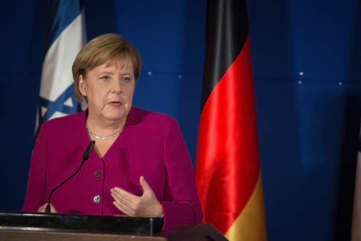 Мировая пресса: Евреи не чувствуют себя в безопасности в Германии - Меркель - Cursorinfo: главные новости Израиля