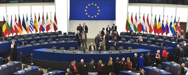 Мировая пресса: Париж хочет компенсации за «переезд» Европарламента в Брюссель