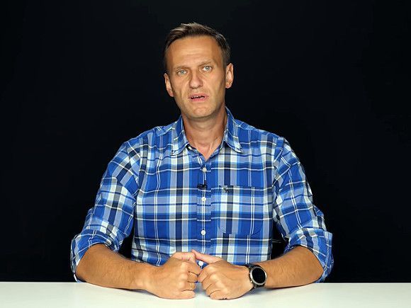 Мировая пресса: Бутылки с жидкостью из гостиничного номера Навального привезли в Берлин