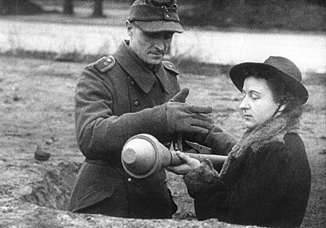 Мировая пресса: Как воевали немецкие женщины-партизанки против Красной Армии