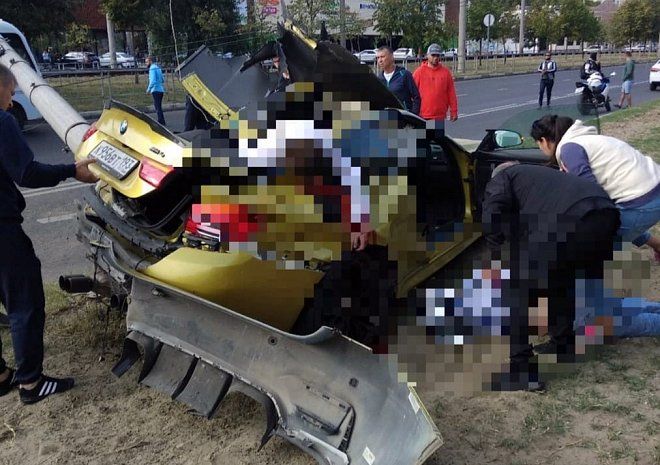 В Краснодар «дрифтер» на золотом BMW устроил ДТП с тремя погибшими