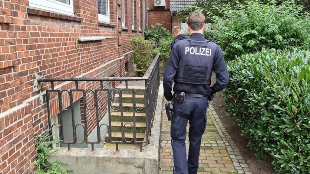 Происшествия: Шлезвиг-Гольштейн: юноша изнасиловал 12-летнего подростка на территории школы