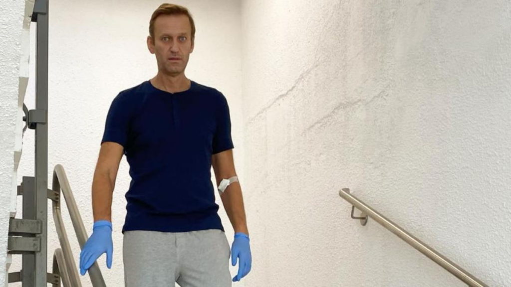 Политика: «Совсем недавно я не узнавал людей и не понимал, как разговаривать»: Навальный рассказал о своем состоянии после комы