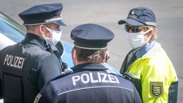 Происшествия: Смертельное нападение в Дрездене: неизвестный набросился с ножом на двух туристов
