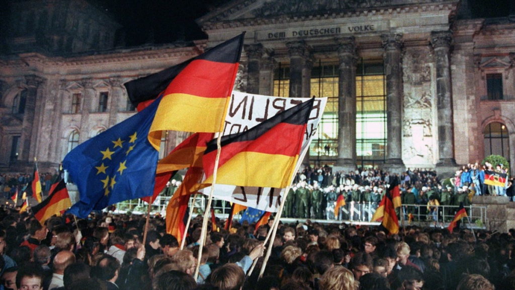 Общество: 30 лет единства: сегодня Германия празднует воссоединение страны
