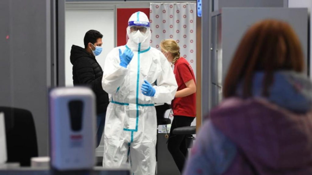 Общество: Просто стали проводить больше тестов или в Германии действительно стремительно растет уровень заболеваемости коронавирусом?