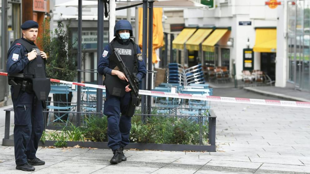Происшествия: Террористическое нападение в Вене: среди жертв - гражданка Германии