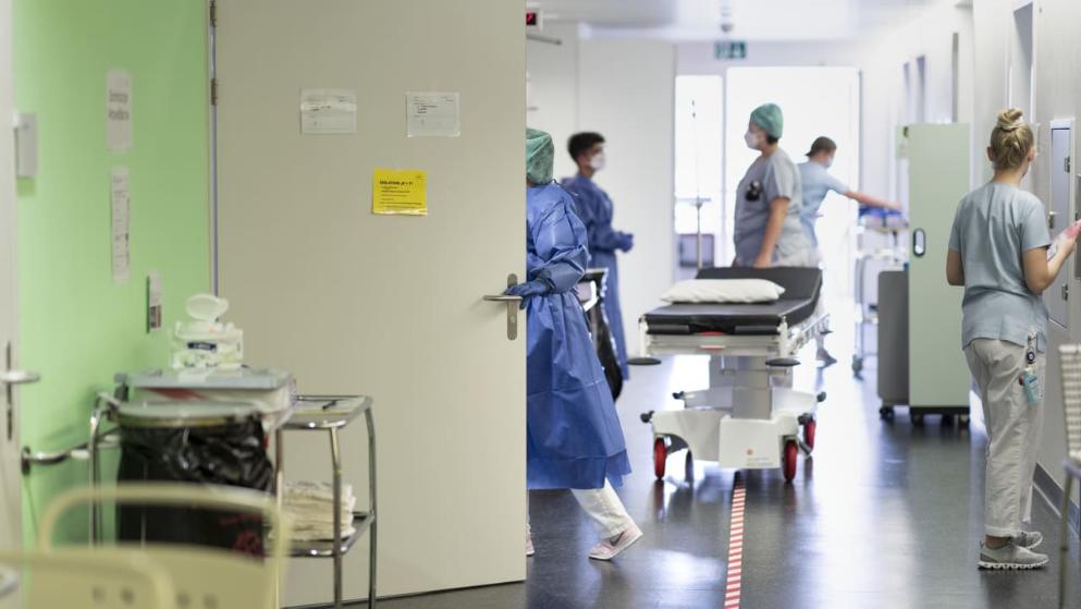 Происшествия: Немецкие клиники на грани коллапса: новый рекорд заражений в Германии