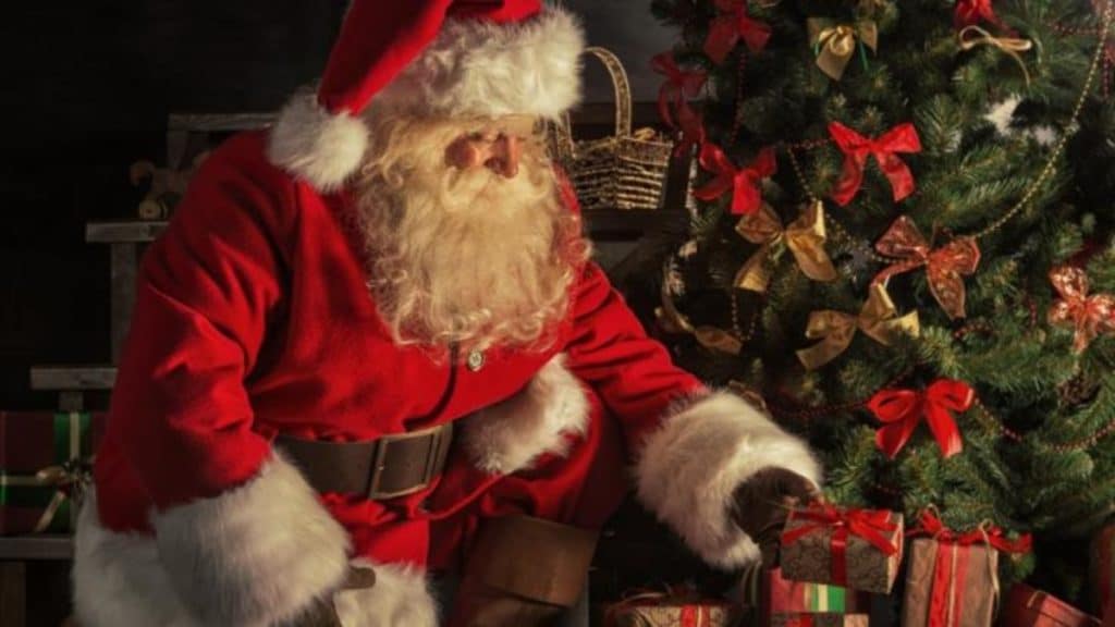 Отовсюду обо всем: Корона вместо подарков: Санта заразил больше полсотни людей в доме престарелых