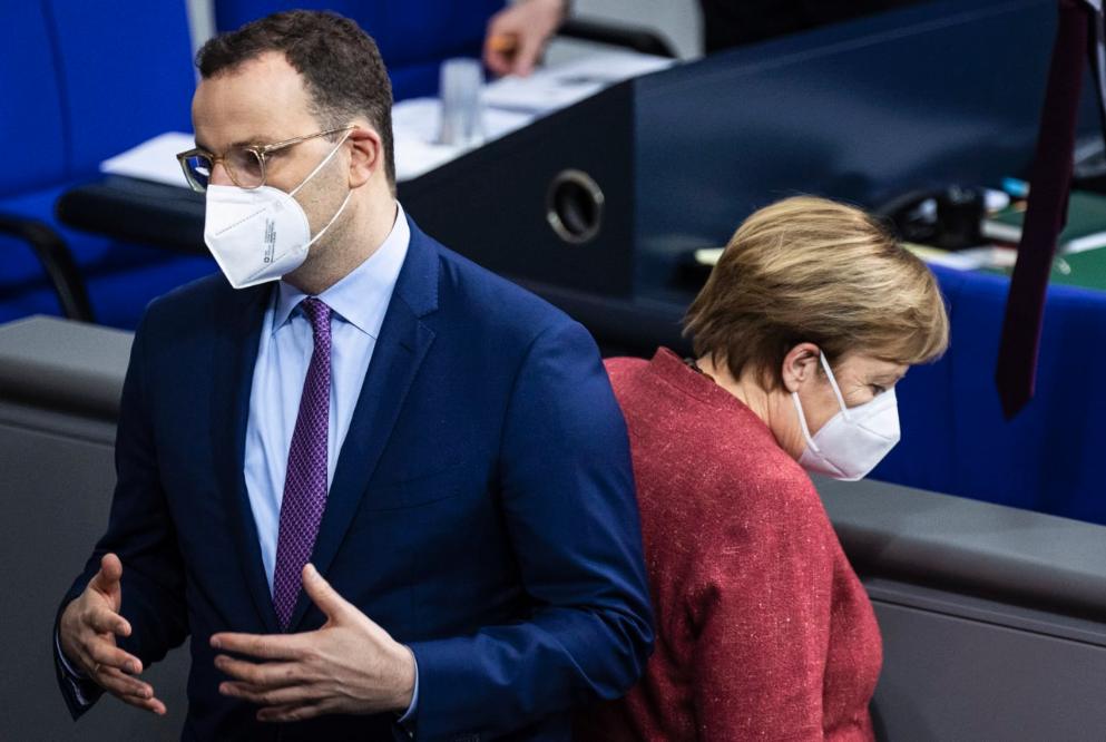 Политика: Правительственный раздор: Меркель ссориться с коллегами и принимает неправильные решения