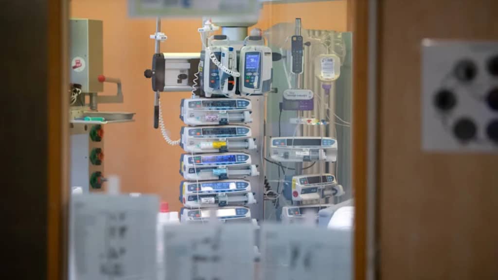 Здоровье: Вспышка короны в больнице в Шлезвиг-Гольштейне: на карантин отправят 1 500 человек
