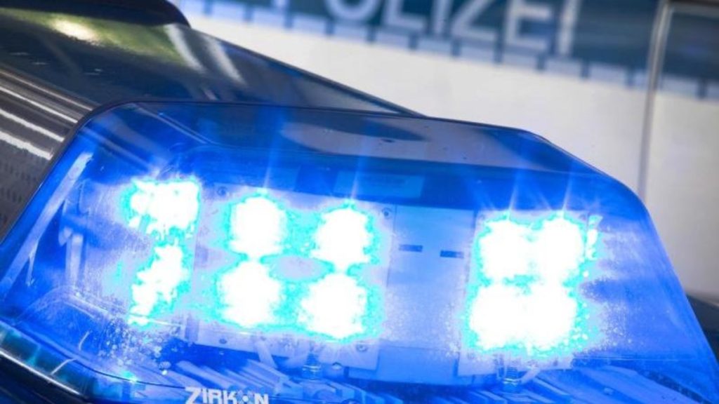 Происшествия: Берлин: девушка ранила молодого человека и столкнула его из окна многоэтажки