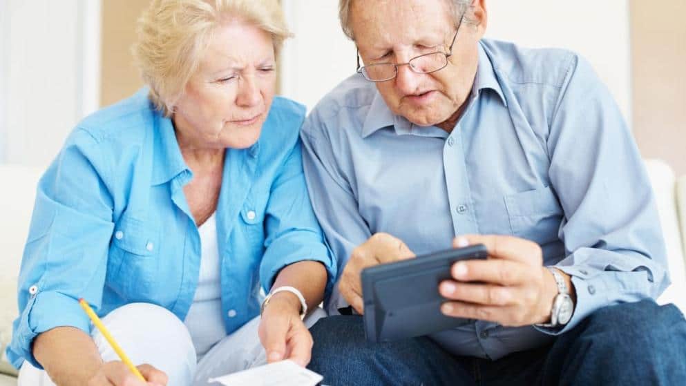 Деньги: На какую пенсию могут рассчитывать вдовы и вдовцы в Германии