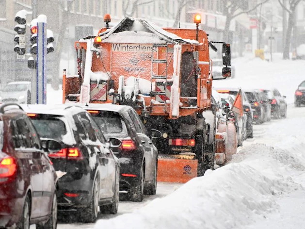 Погода: Очередное штормовое предупреждение в Германии: сильные снегопады и -25°С