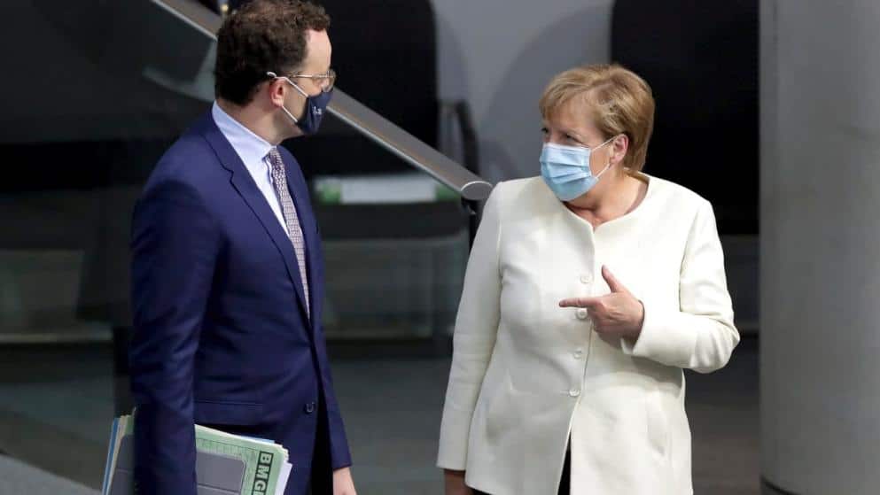 Политика: Отмазки правительства: Меркель каждый раз находит причины для продления локдауна