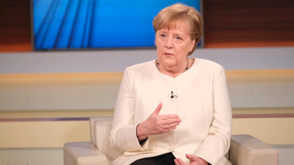 Политика: «Я не буду сидеть без дела»: Меркель пригрозила ужесточением карантина