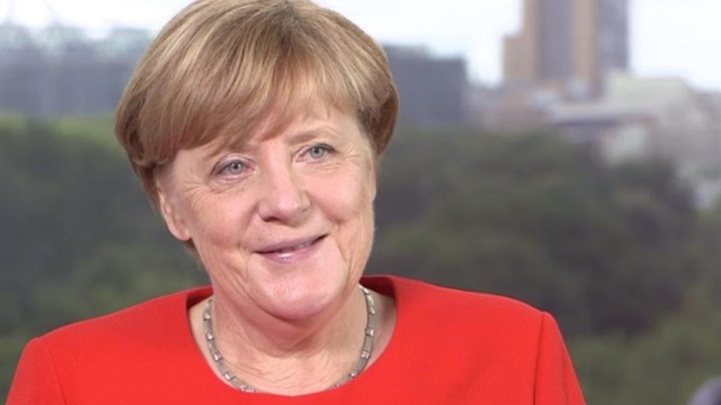 Политика: Еще четыре года: Меркель остаться канцлером на пятый срок
