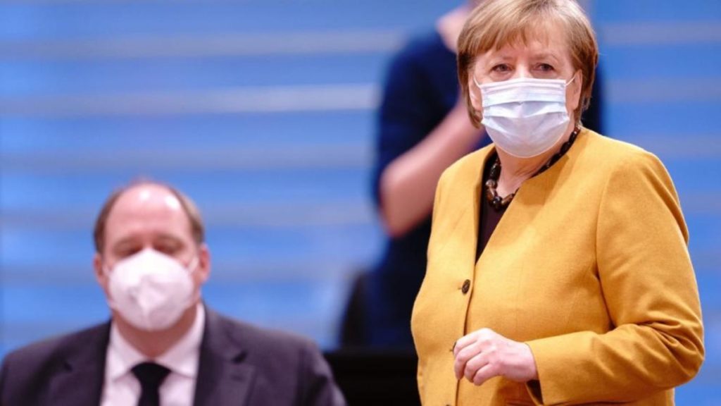Общество: Секретное заключение из канцелярии: национальный локдаун Меркель незаконный и слабый