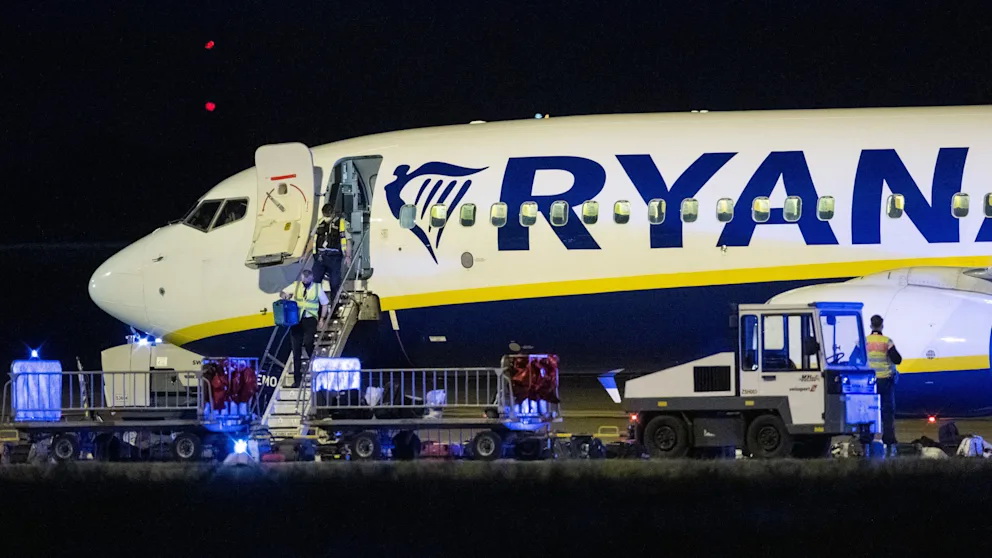 Происшествия: Угроза взрыва: самолет Ryanair совершил аварийную посадку в Берлине