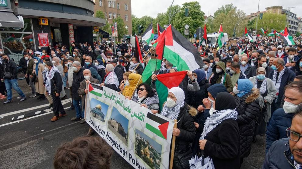 Общество: Антисемитская демонстрация в Берлине: «В Израиль нужно стрелять!»