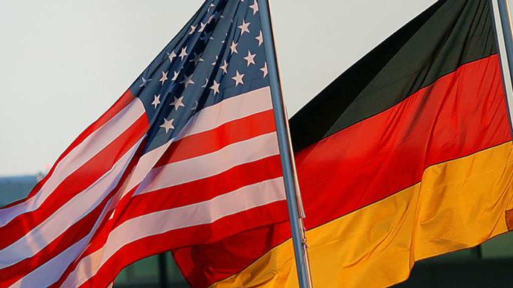 Политика: США и Германия обсуждают варианты компенсации Украине