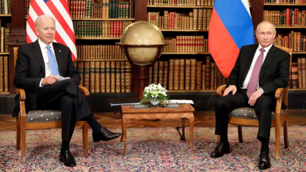 Политика: Кратко о том, что сказал Байден о переговорах с Путиным