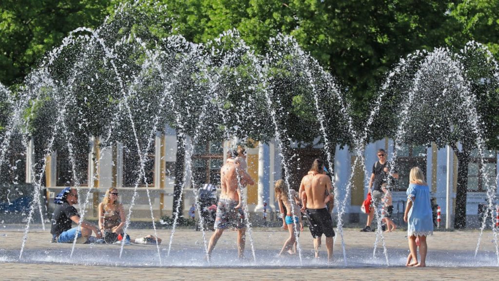 Закон и право: €5 000 за купание в фонтане: немцам лучше освежаться в другом месте