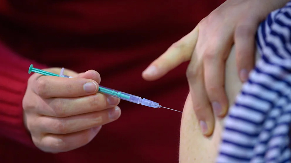 Происшествия: Ужасная ошибка в Баварии: на вакцинацию был записан отец, но прививку сделали девятилетнему ребенку
